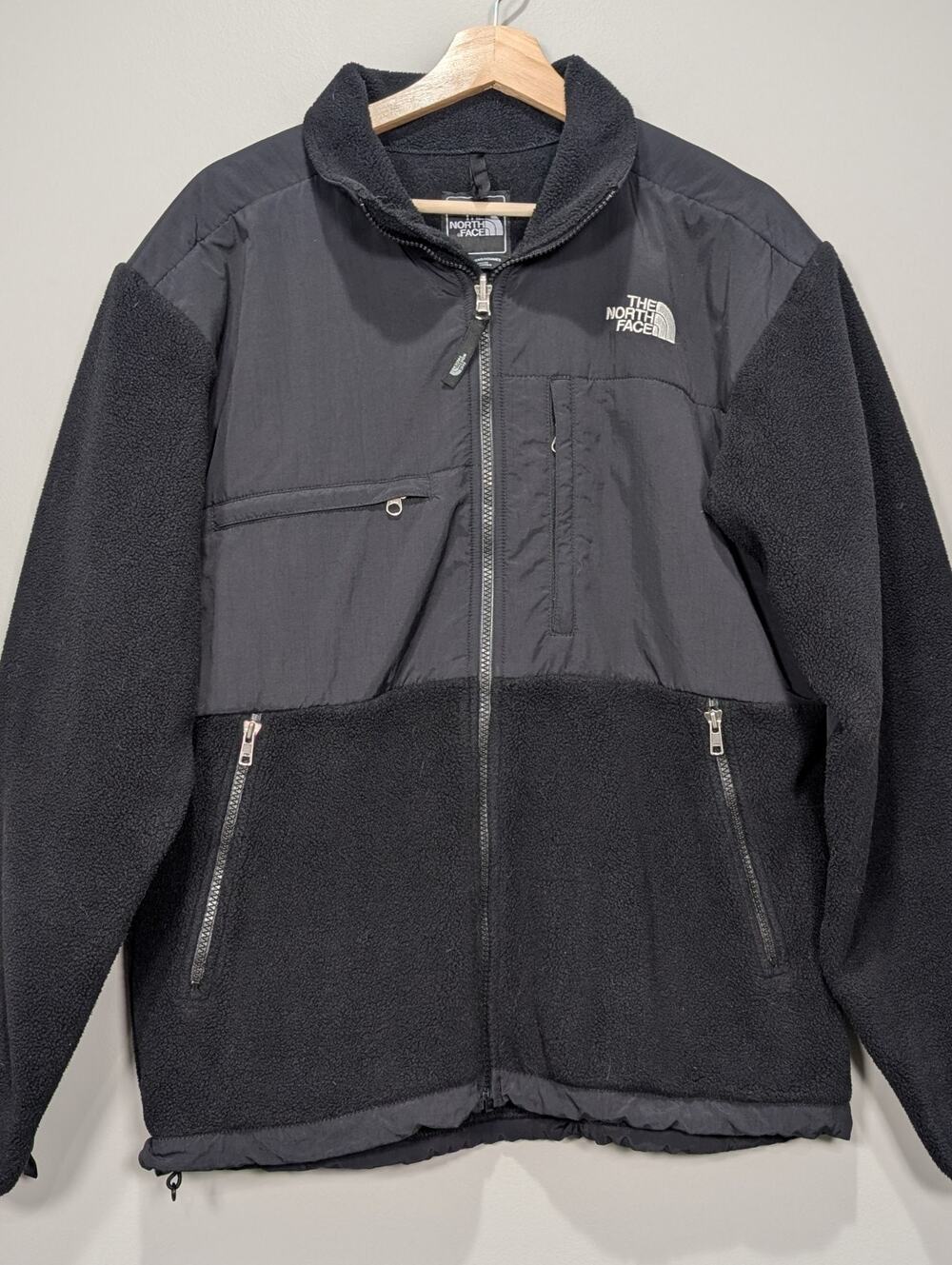 The North Face Denali Fleece Jacket Mens Medium Black Full Zip Polartec Coat